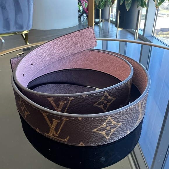 Louis Vuitton belt | LV Initiales 30mm Reversible Belt size 80 | Pink LV Belt - Picture 5 of 7